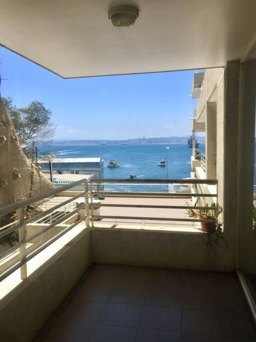 Grande Departamento, Frente Al Mar, Equipado. Appartement Valparaíso Buitenkant foto
